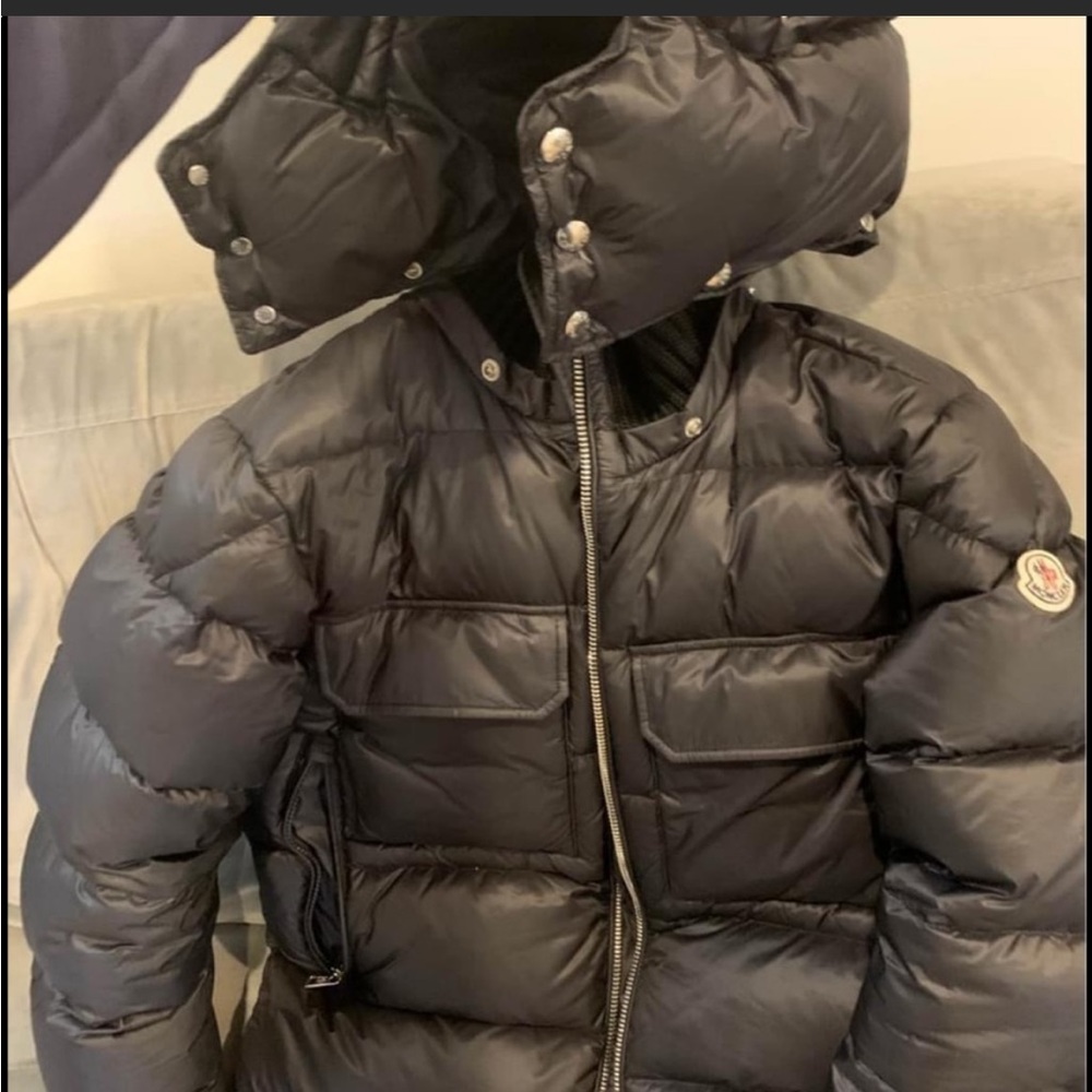 Moncler down jacket - Picture 5 of 6